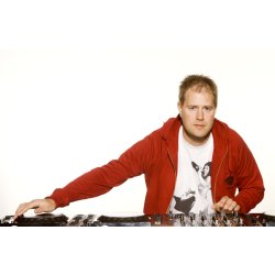 DJ Thomas Stadsvold