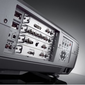 Udlejning - Projektor: Sanyo 10.000 ANSI